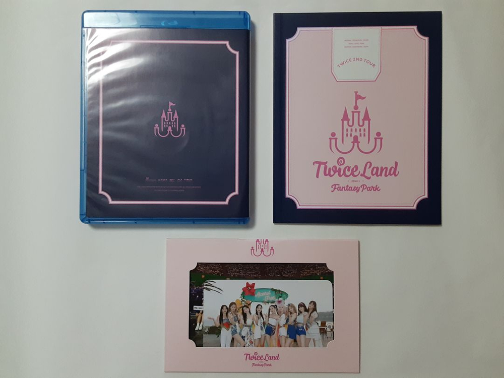 트와이스 콘서트 블루레이 2nd TOUR (2018년) 이미지
