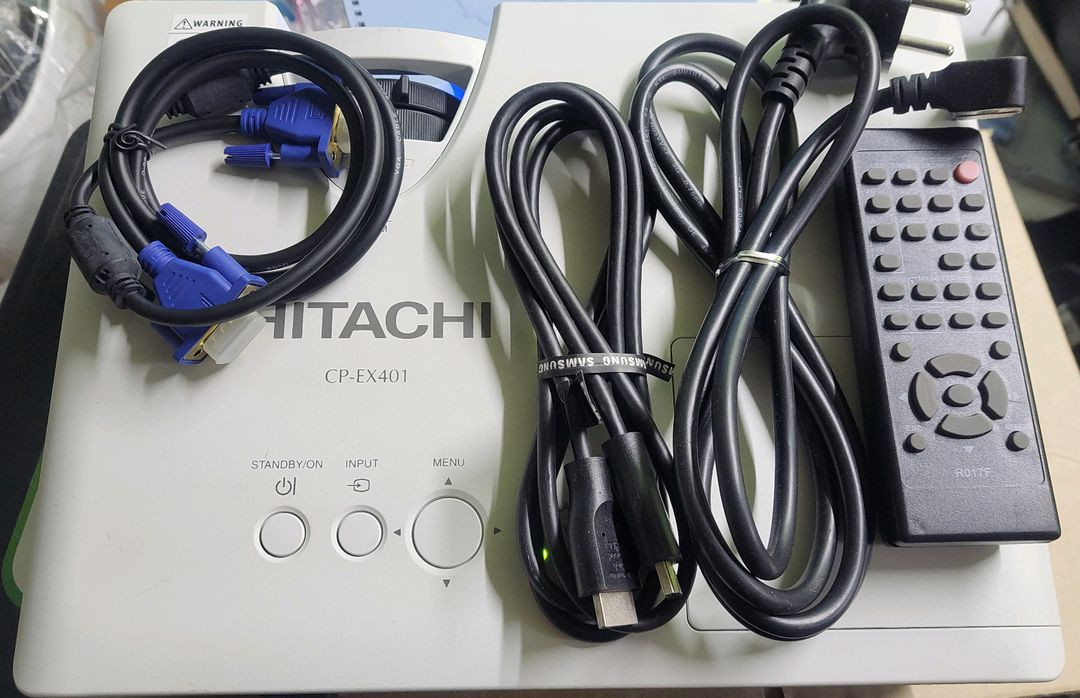 HITACHI CP-EX401 빔프로젝터 이미지