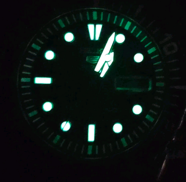 세이코 (SEIKO) 베이비스모 다이버 블랙 오토메틱 스켈레톤 백 시계 이미지