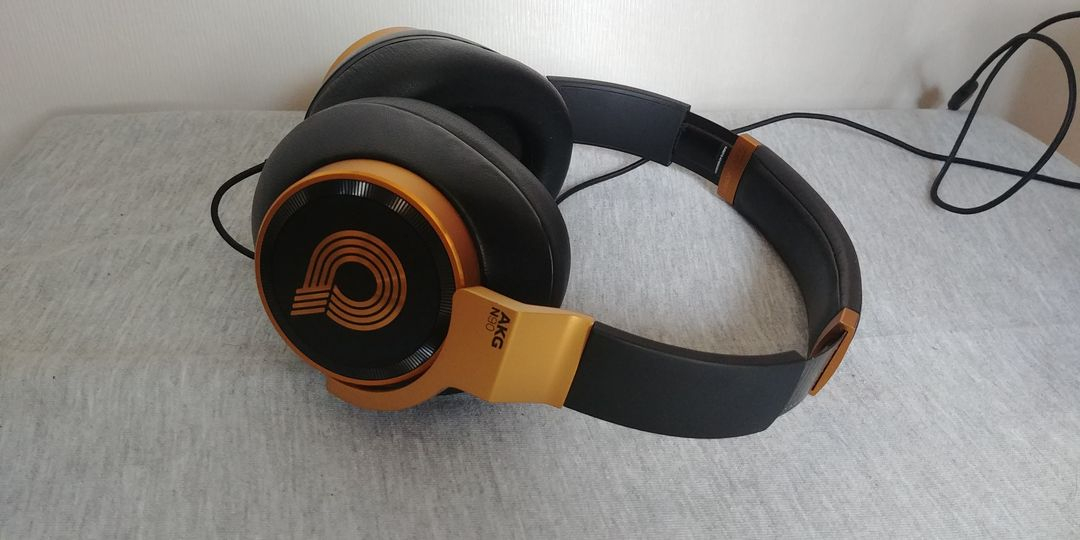 akg n90q 헤드폰 판매 합니다 이미지