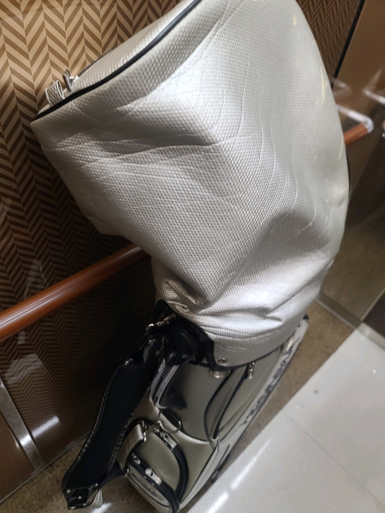 혼마 골프백 골프 가방 캐리어 이미지