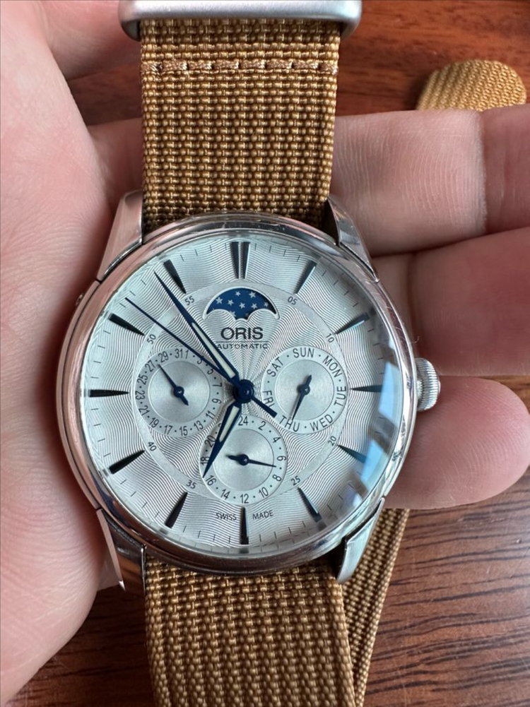 오리스 아뜰리에 문페이즈 41mm 이미지