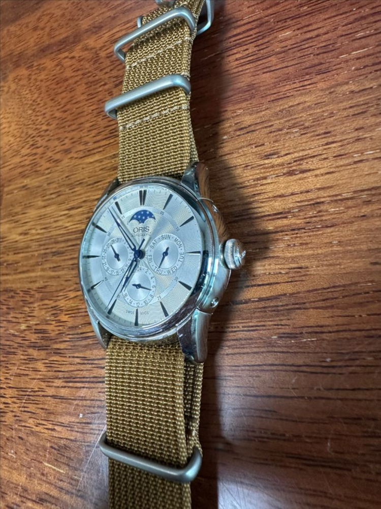 오리스 아뜰리에 문페이즈 41mm 이미지