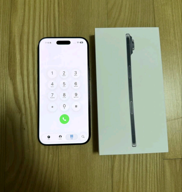아이폰 17 에어 256GB 블랙 이미지