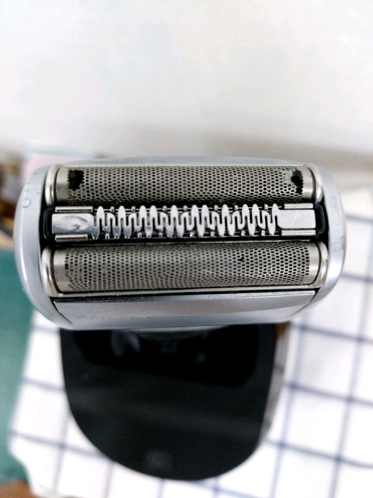 브라운 Braun Series 8 s8 전기면도기 이미지
