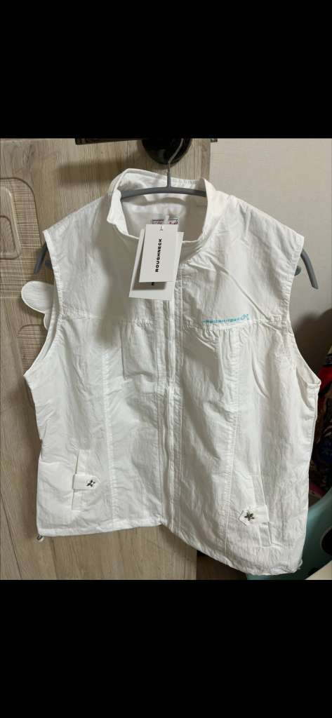 ROUGHNECK 러프넥 angel wing vest white 이미지