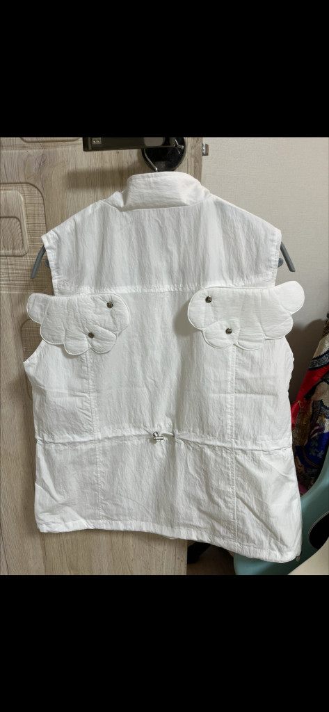 ROUGHNECK 러프넥 angel wing vest white 이미지