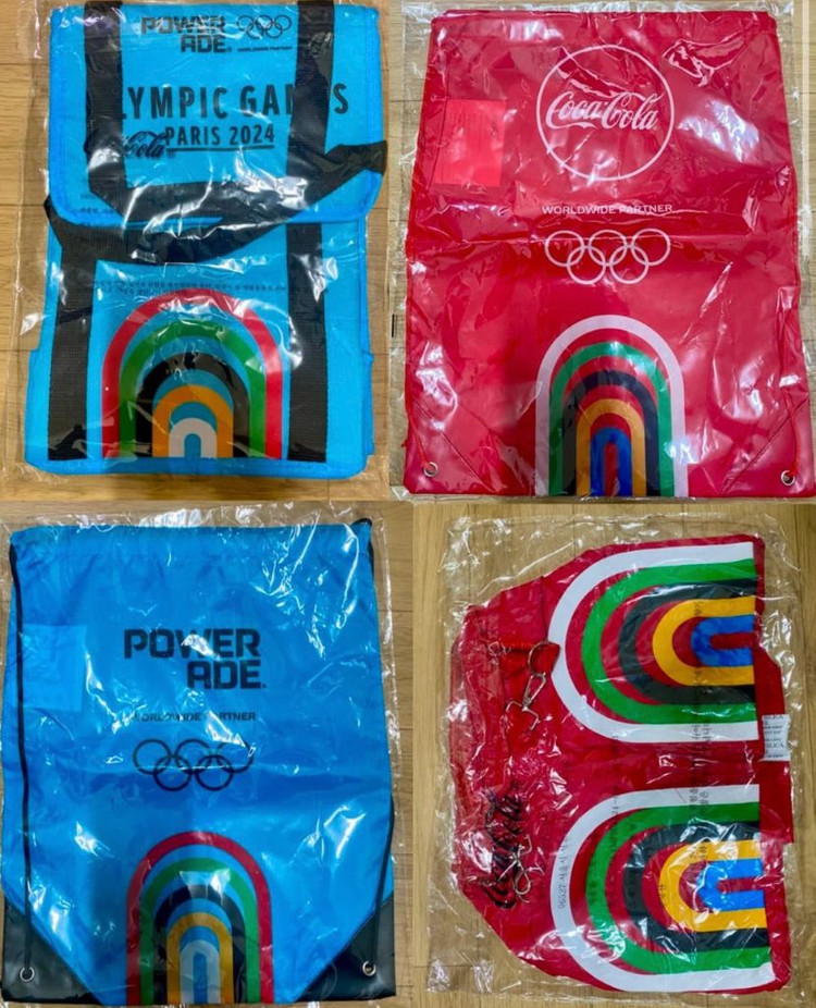 2024 파리올림픽 코카콜라 콜라보 가방 4종세트 팝니다 이미지