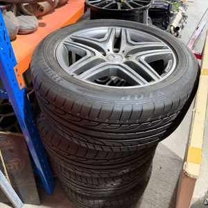 벤츠 G63 휠타이어 셋트 이미지