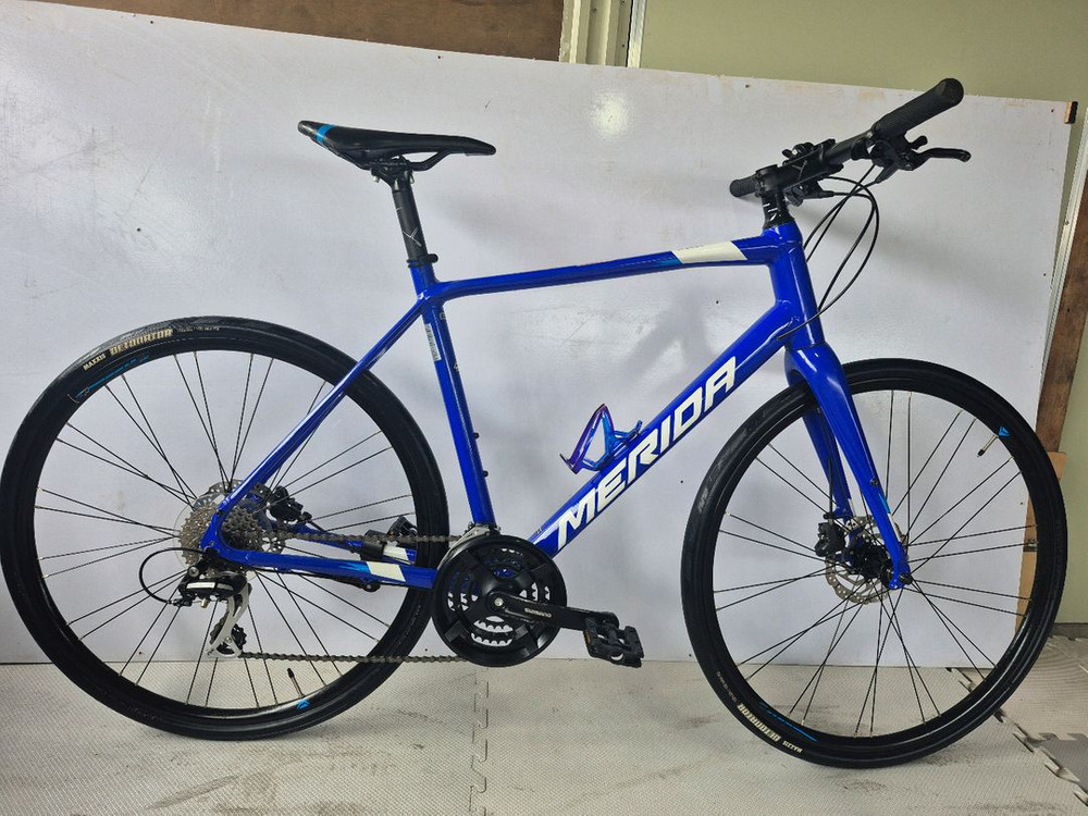 2022년형 메리다 스피더 100(Merida Speeder 100) 블루 색상 MTB 자전거 이미지