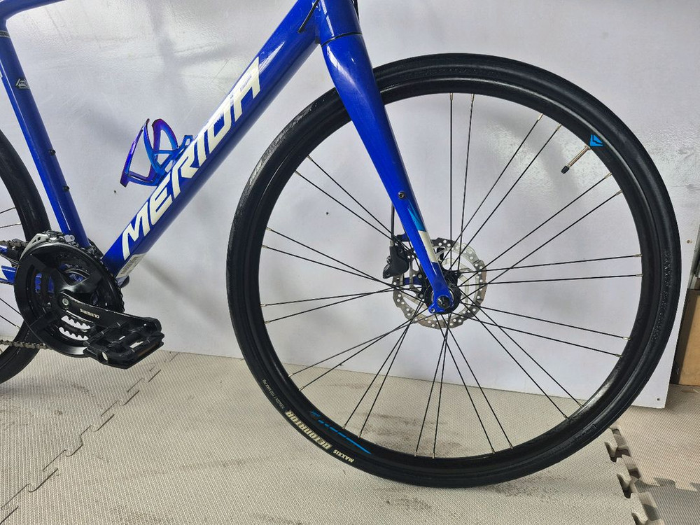2022년형 메리다 스피더 100(Merida Speeder 100) 블루 색상 MTB 자전거 이미지