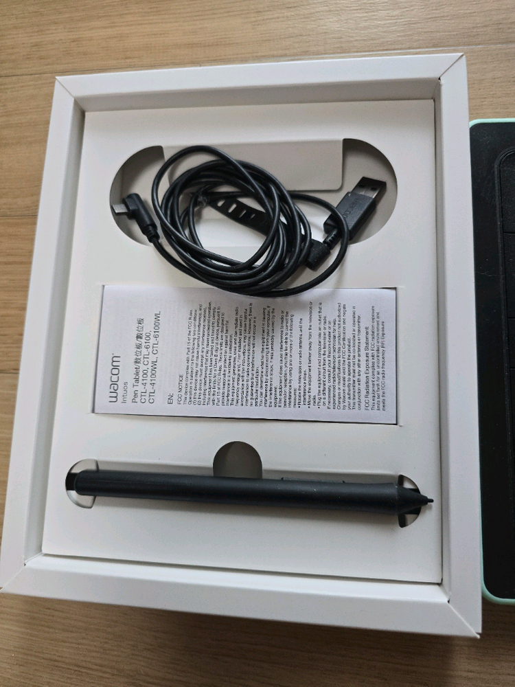 와콤 인튜어스 ctl-4100wl 팝니다 이미지
