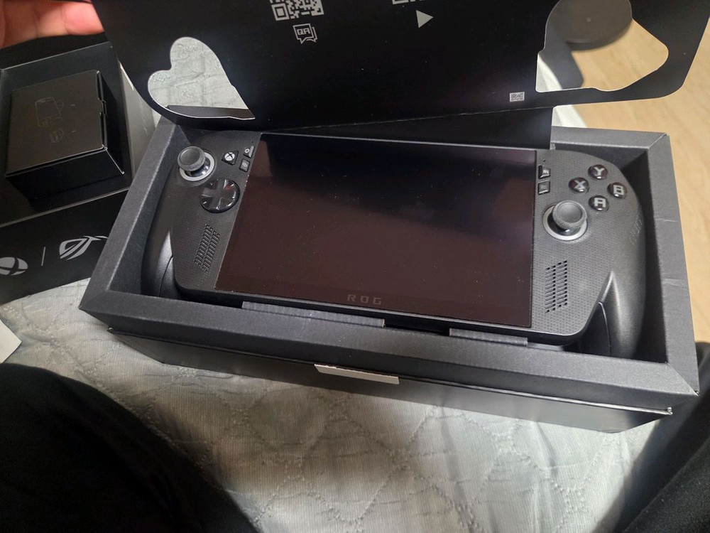 엑갈리 rog ally Xbox 이미지