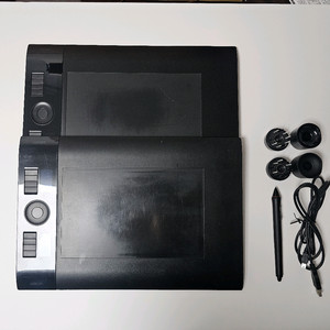 인튜어스4 타블렛 이미지