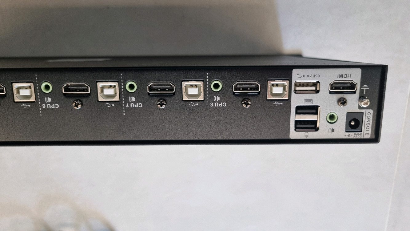 ATEN CS1798 ( HDMI KVM) 이미지