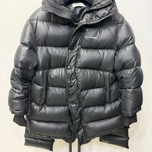 정품) 발렌시아가 오버핏 블랙 푸퍼 목도리 패딩 지디패딩 36 이미지