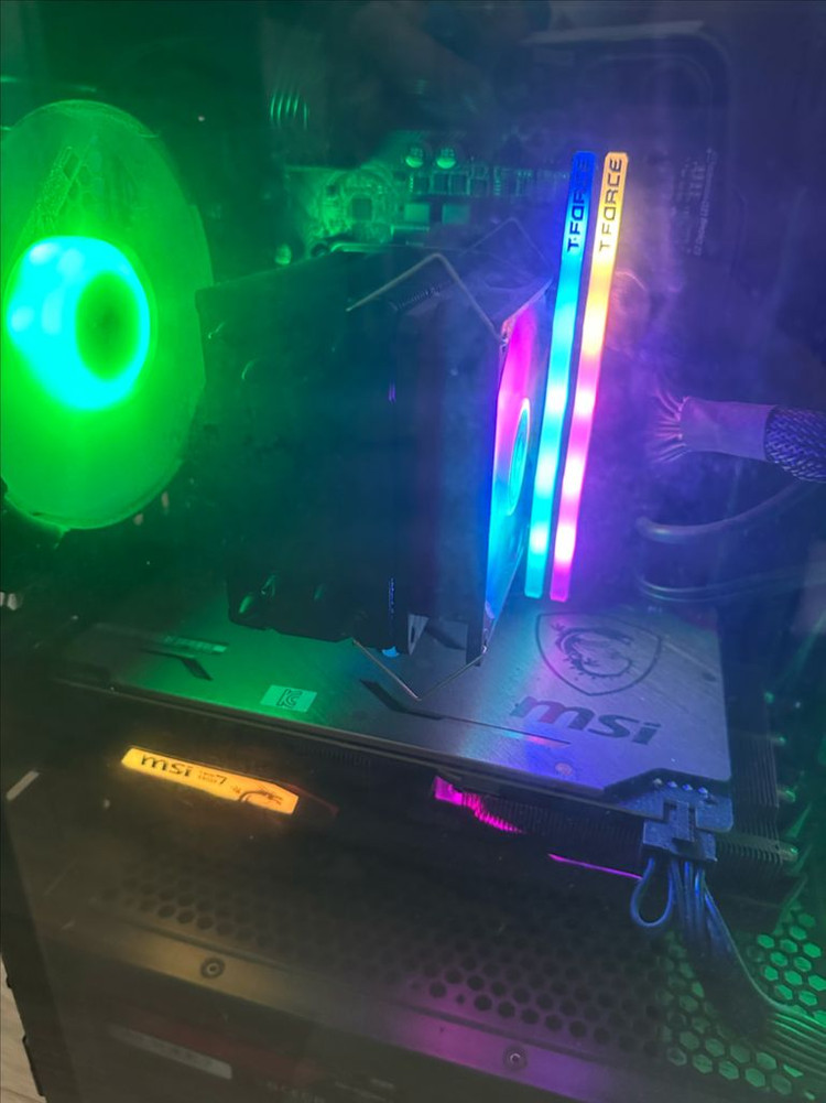 i5-9600KF RTX 2060 게이밍 PC본체 데스크탑 이미지