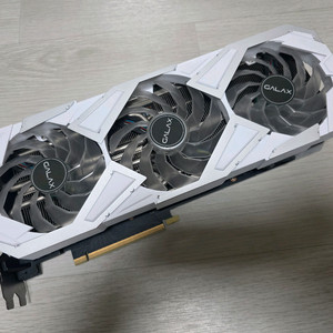 갤럭시 RTX3070 EX Gamer White 화이트 팝니다 (3팬) 이미지