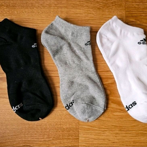 아디다스 남성 스니커즈 9켤레 이미지