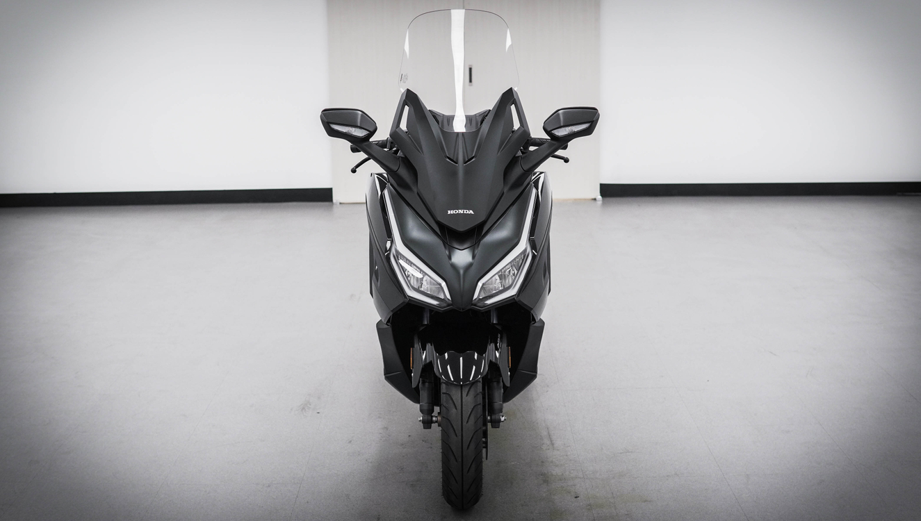혼다 포르자350 25년식 7,000km 판매합니다. 이미지