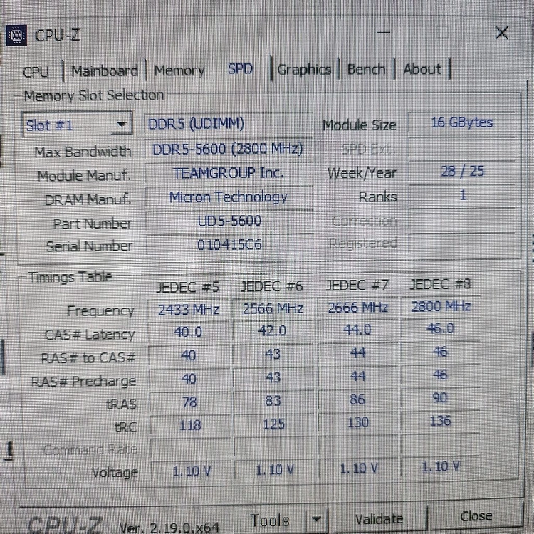 게이밍본체 팝니다. 라이젠5 7500F RTX5060 이미지
