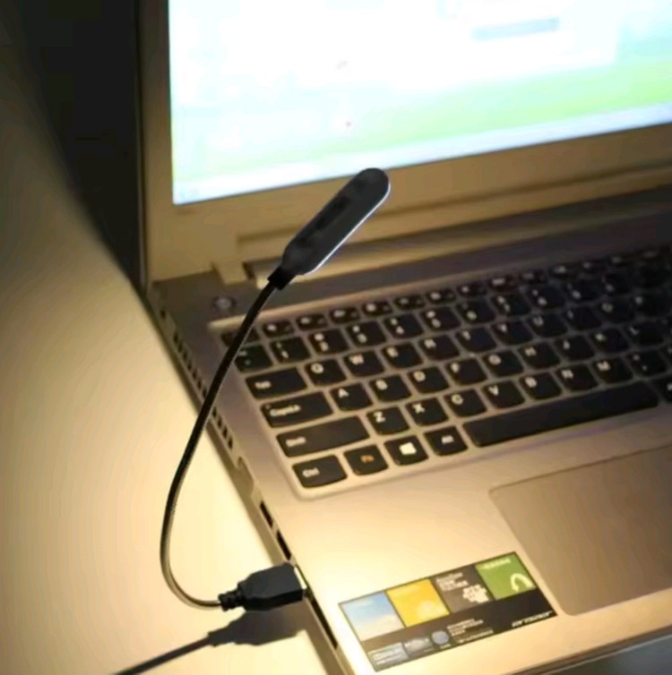 휴대용 USB 라이트 키보드 조명 독서 램프 보조배터리 전원 미니 LED 이미지