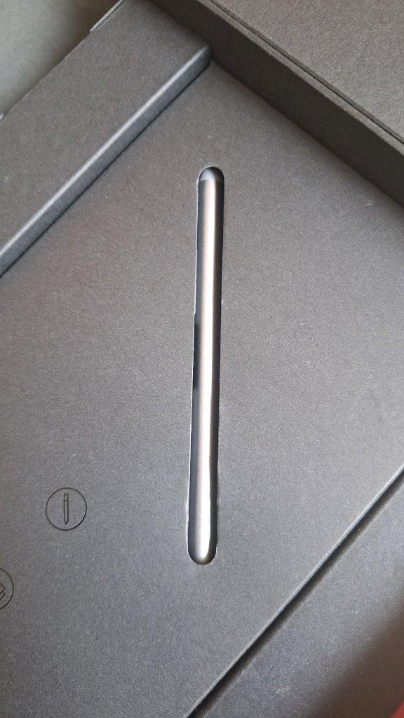 레노버 요가북9i 13IRU8 i7-1355U 16GB 1TB win11 이미지