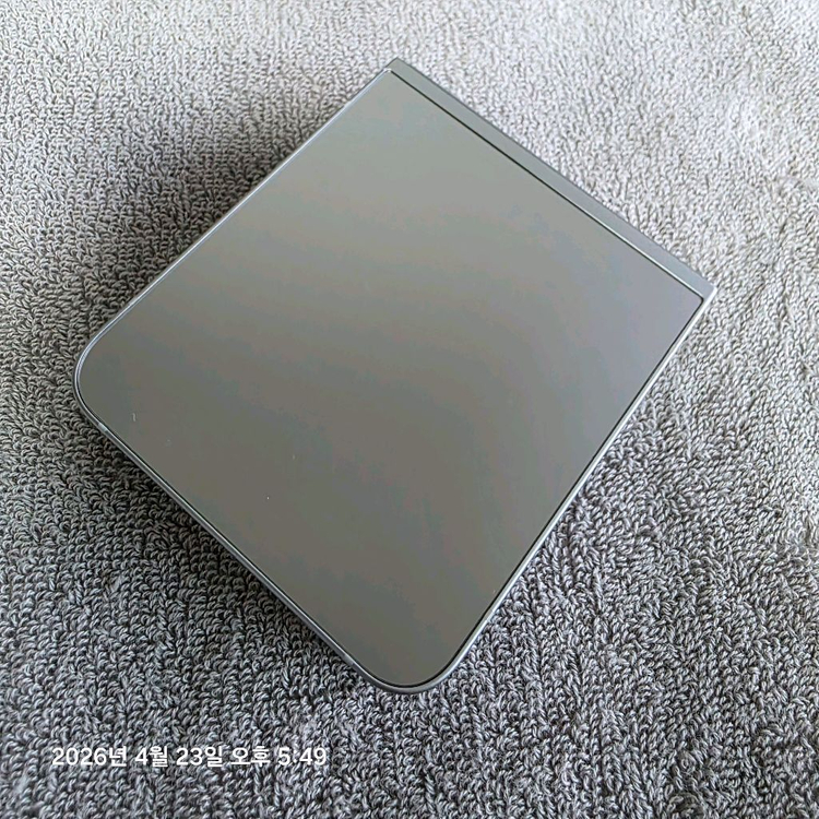 갤럭시 Z플립6 256GB 이미지
