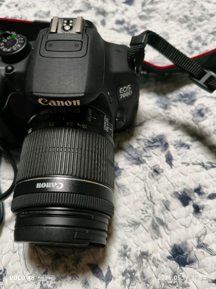캐논 EOS 700D(18-55mm렌즈) + 탐론 90mm F2.8 렌즈 팝니다. 이미지