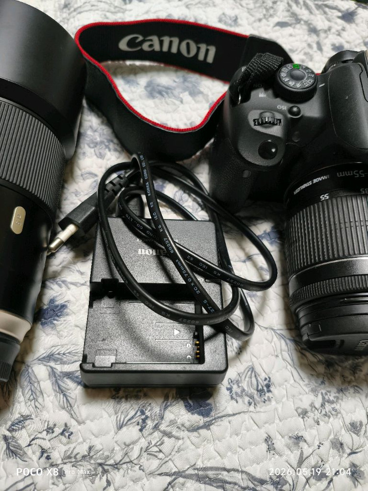 캐논 EOS 700D(18-55mm렌즈) + 탐론 90mm F2.8 렌즈 팝니다. 이미지