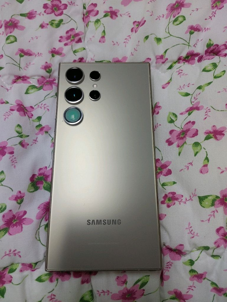 A급 ㅡ 갤럭시 S24 울트라 256GB ㅡ 개통일 보세요 이미지