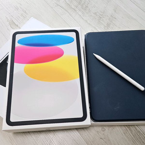 아이패드A16 wifi 128gb 실버, 애플펜슬usb-c, 호우 키보트커버 판매합니다 이미지