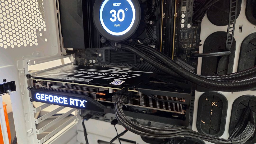 갤럭시 GALAX 지포스 RTX 4070 2X D6 12GB 이미지