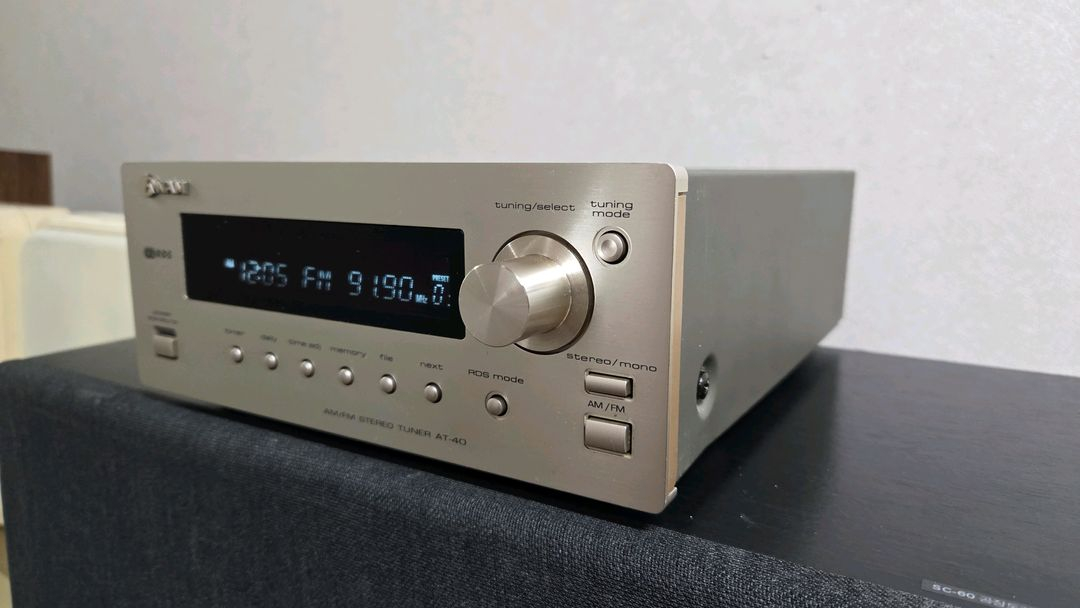 아남 AT-40 /FM 스테레오 튜너입니다 이미지