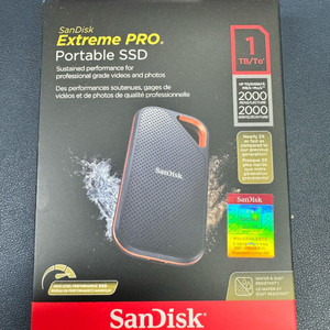 샌디스크 Extreme PRO Portable SSD E81 1TB 미개봉 이미지