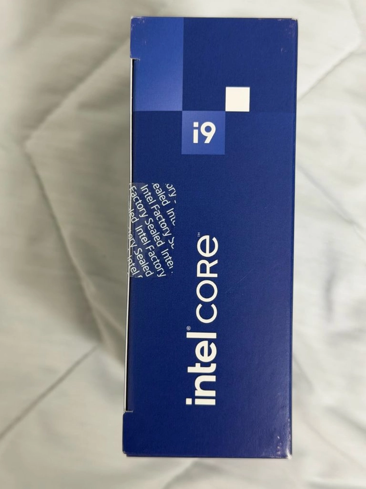 인텔코어 i9 CPU(미개봉 새상품) 이미지