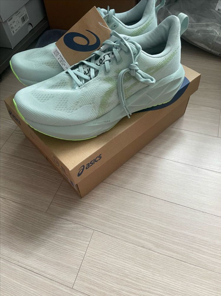 아식스 노바블라스트5 콜드 모스 라이트 오렌지 275Size 이미지