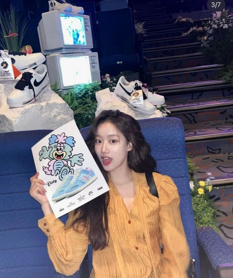 이자벨마랑 블랙라벨 블라우스 이미지