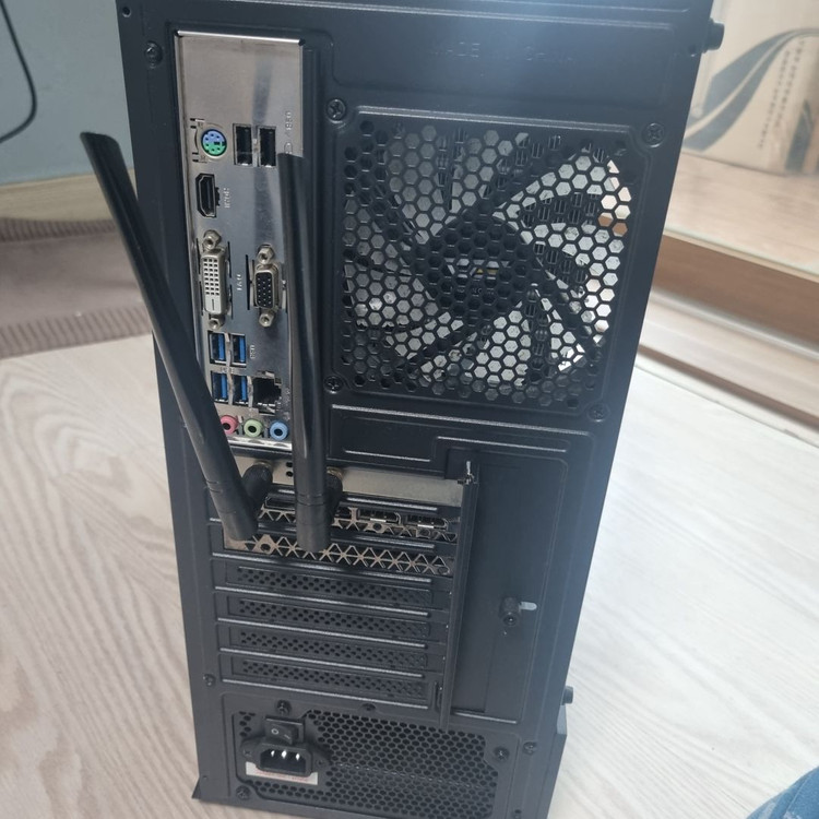 게이밍 pc 세트 3060ti, asus vg278qr, 데스에더 v2, 기계식 키보드, 헤드셋 이미지