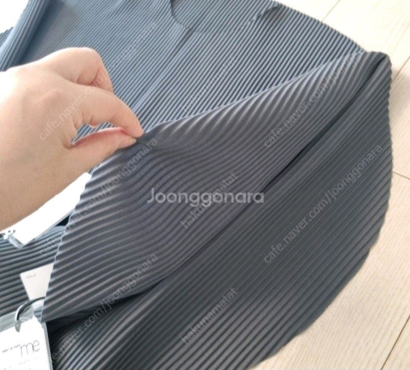 미 이세이미야케 플리츠플리즈 볼플리츠 탑 새상품 이미지