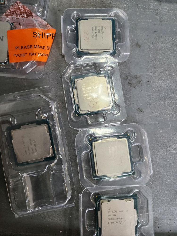 라이젠 2600, 2200G 인텔 i5 6400, i5 6600,i5 7600,i7 7700, i5 8500 이미지