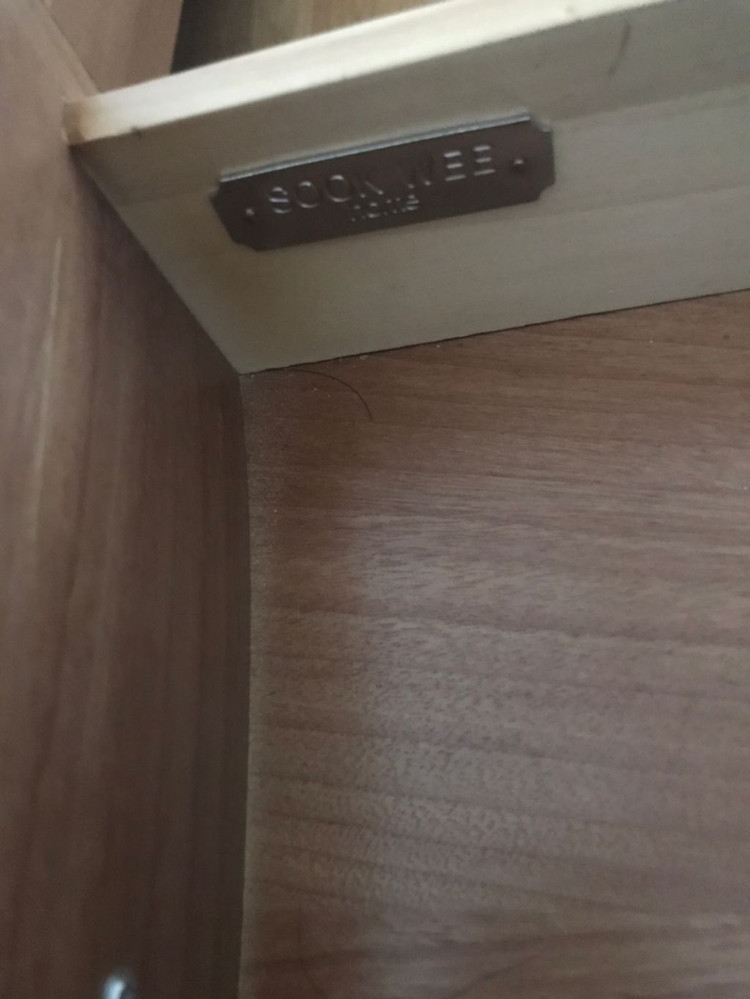 숙위홈 침실가구 새제품급 서랍장 협탁 이미지