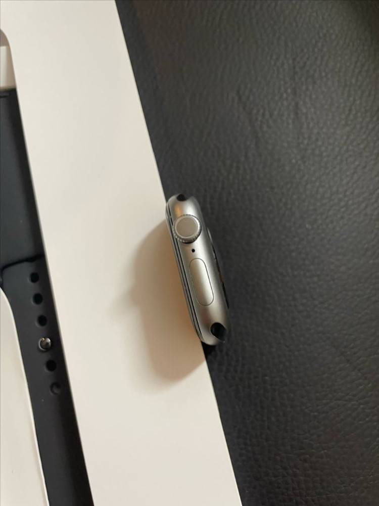 애플워치11 42mm 스페이스그레이 SS급 이미지