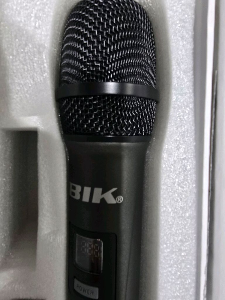 미사용새제품 BIK Pro50 무선마이크 세트 판매합니다 이미지