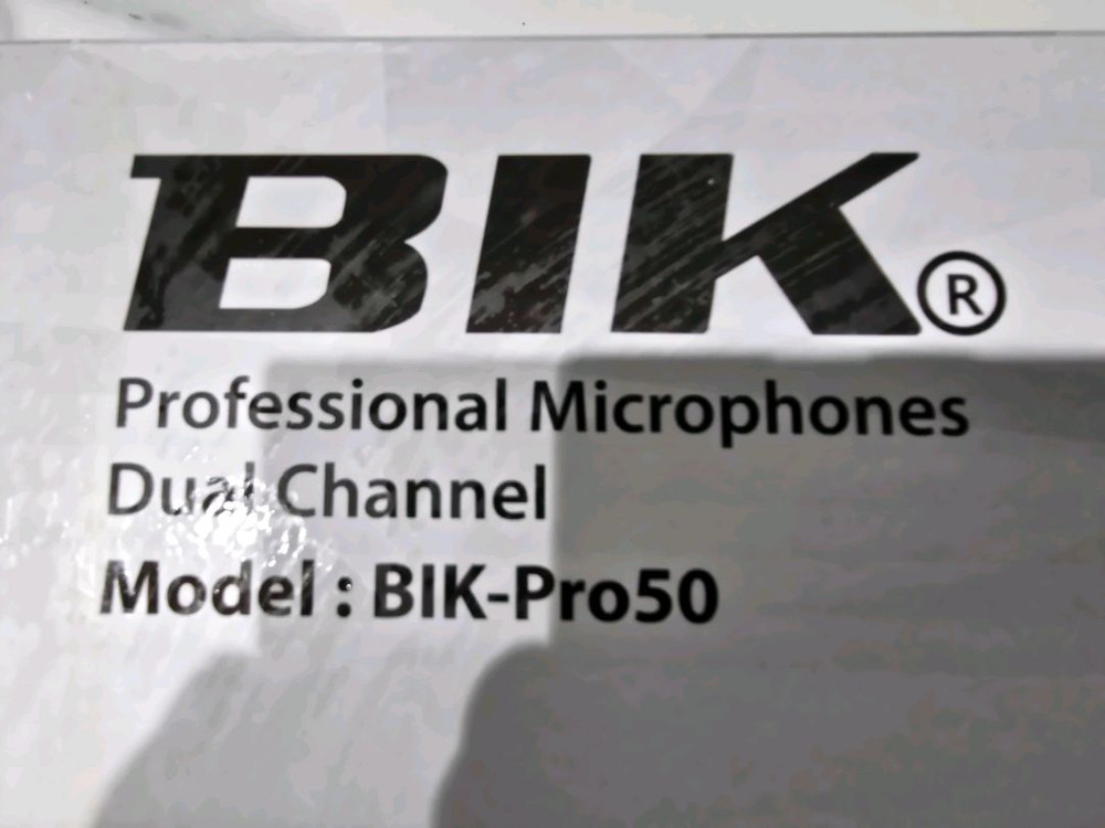 미사용새제품 BIK Pro50 무선마이크 세트 판매합니다 이미지