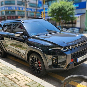 토레스 가솔린 1.5 2WD 블랙에디션 이미지