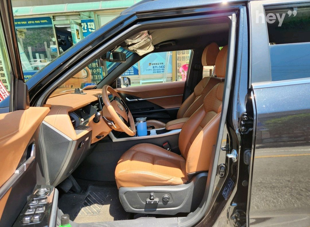 토레스 가솔린 1.5 2WD 블랙에디션 이미지