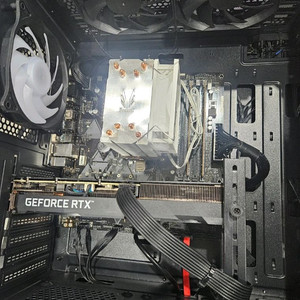AMD 라이젠5 5600 RTX 3060 게이밍 PC 이미지