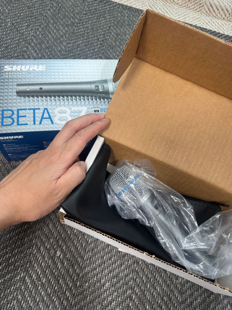 슈어 BETA87 A 마이크 신품급 판매합니다 이미지
