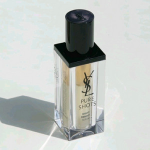 입생로랑 퓨어샷 나이트 리부트 세럼 30ml 이미지